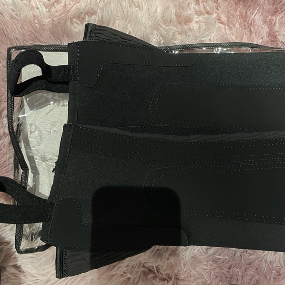 Auken black sued Half Chaps- MEDIUM - Picture 2 of 7